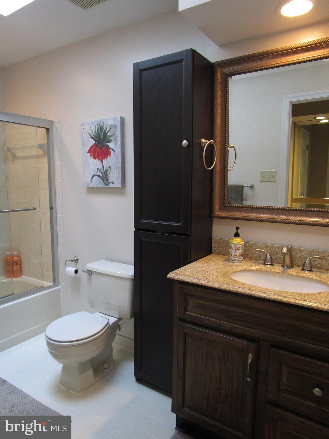 SILVER SPRING - Residential Lease