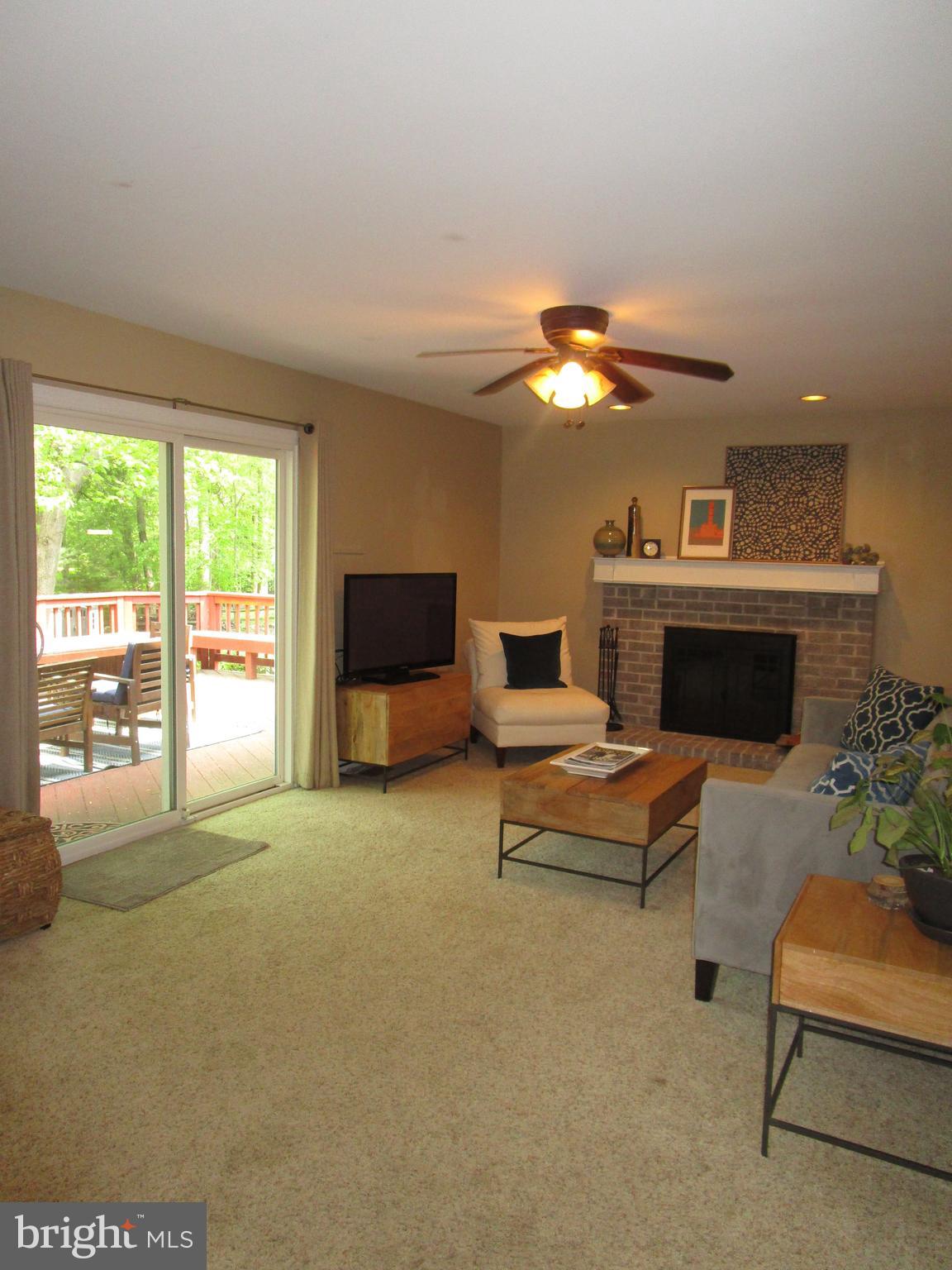 SILVER SPRING - Residential Lease