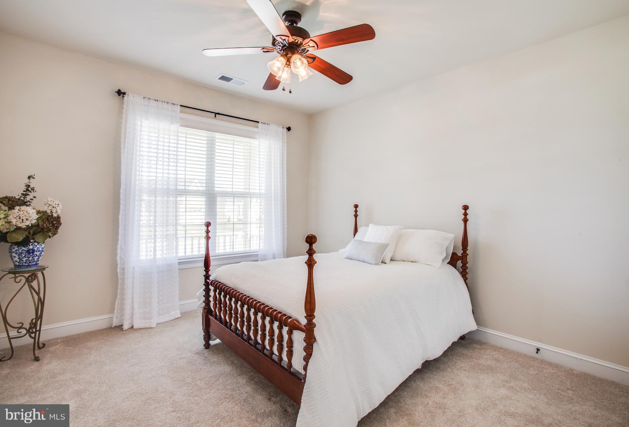 VIRGINIA HERITAGE AT LEE'S PARK - Residential
