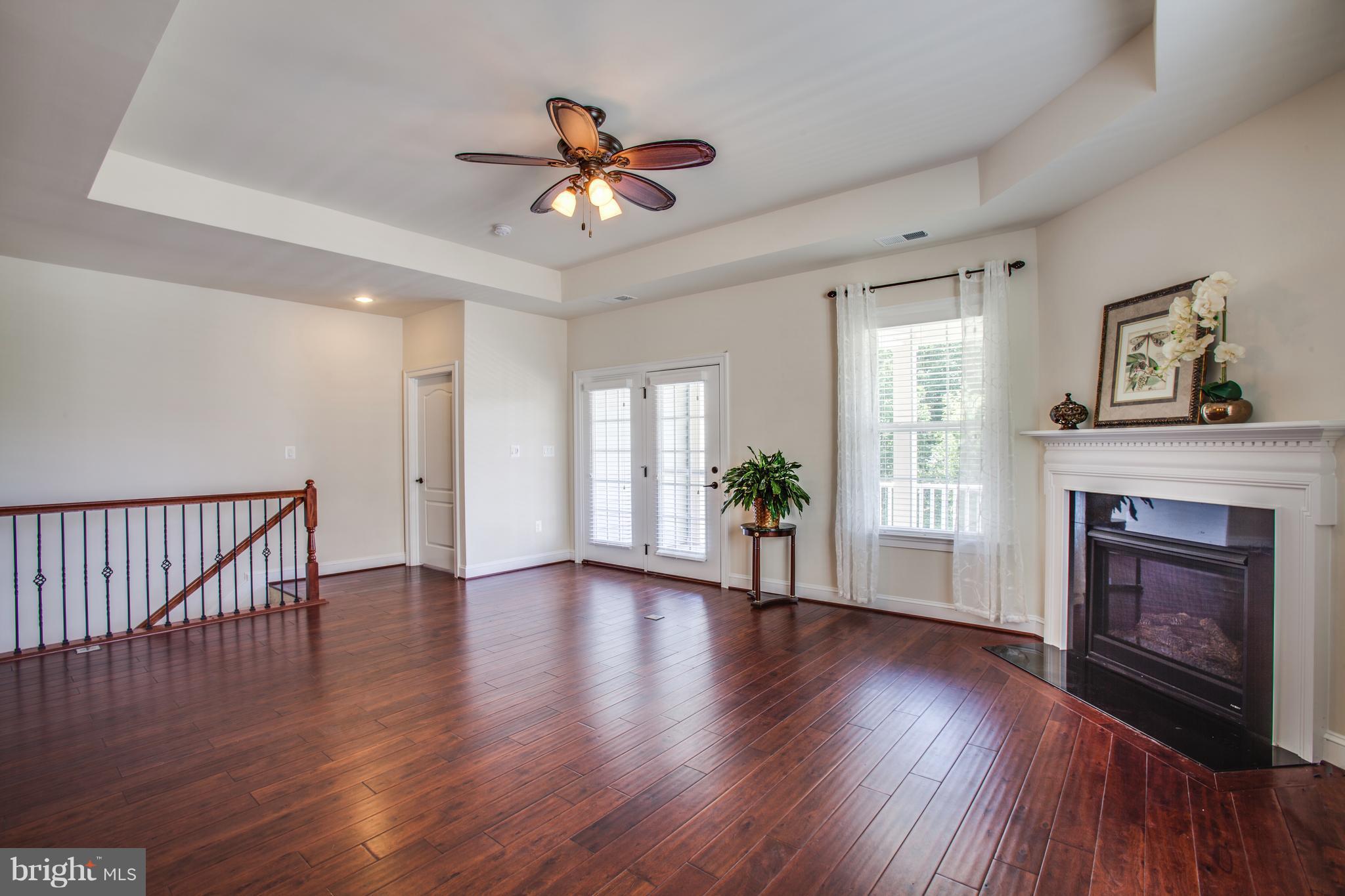 VIRGINIA HERITAGE AT LEE'S PARK - Residential