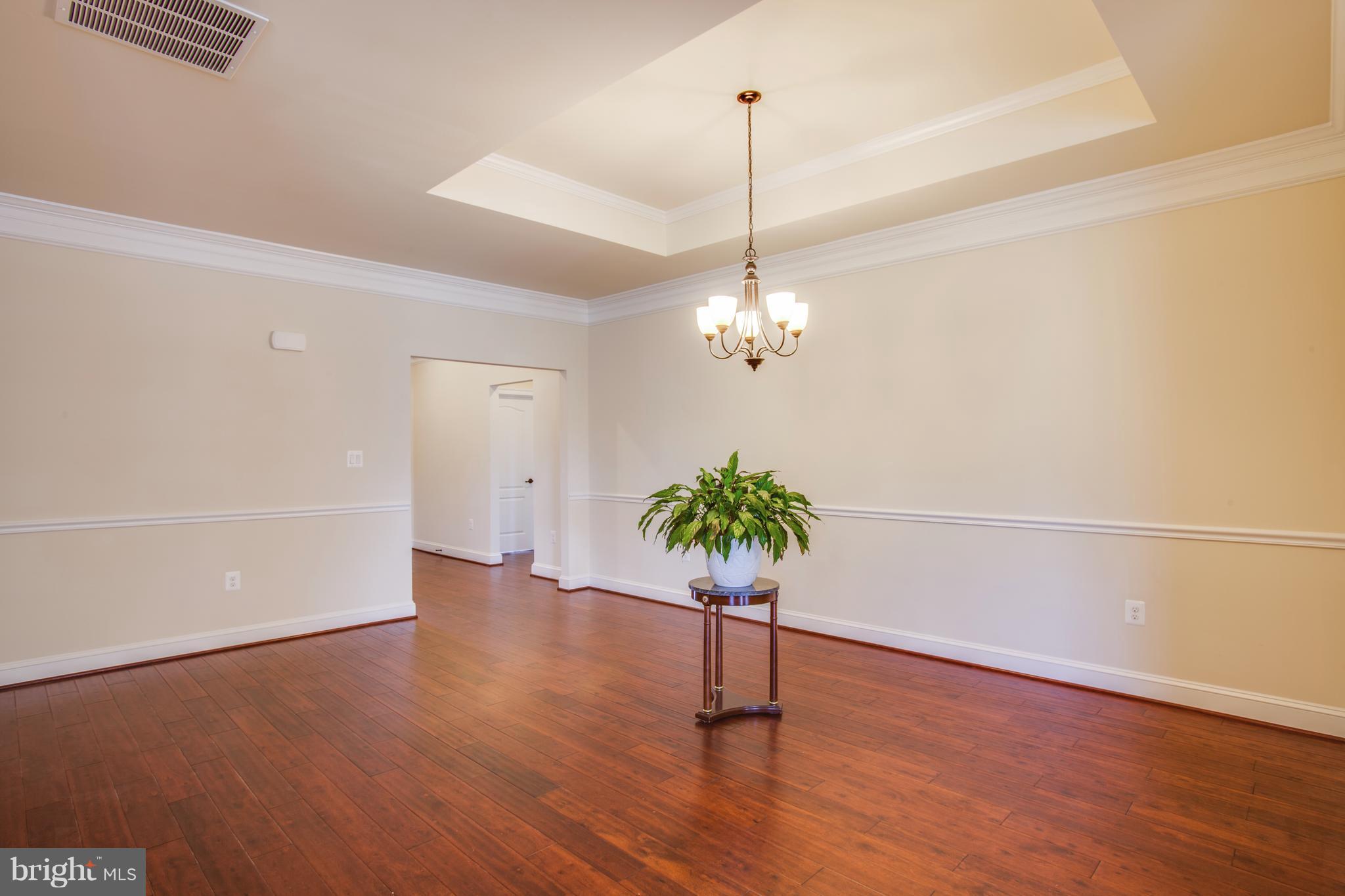 VIRGINIA HERITAGE AT LEE'S PARK - Residential