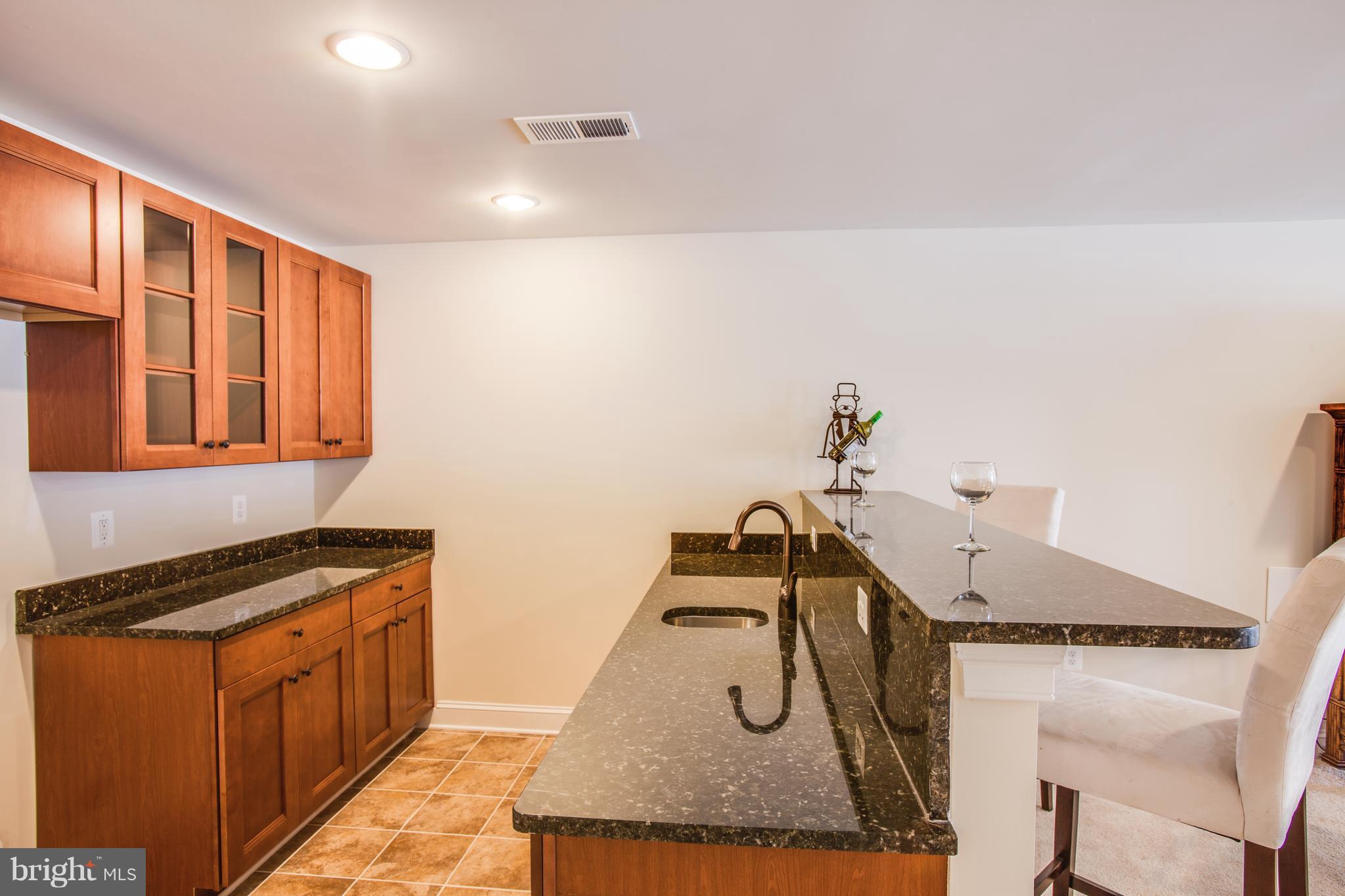 VIRGINIA HERITAGE AT LEE'S PARK - Residential