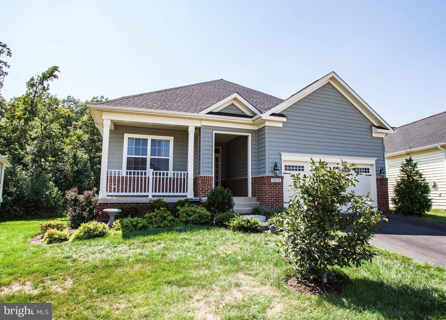 VIRGINIA HERITAGE AT LEE'S PARK - Residential