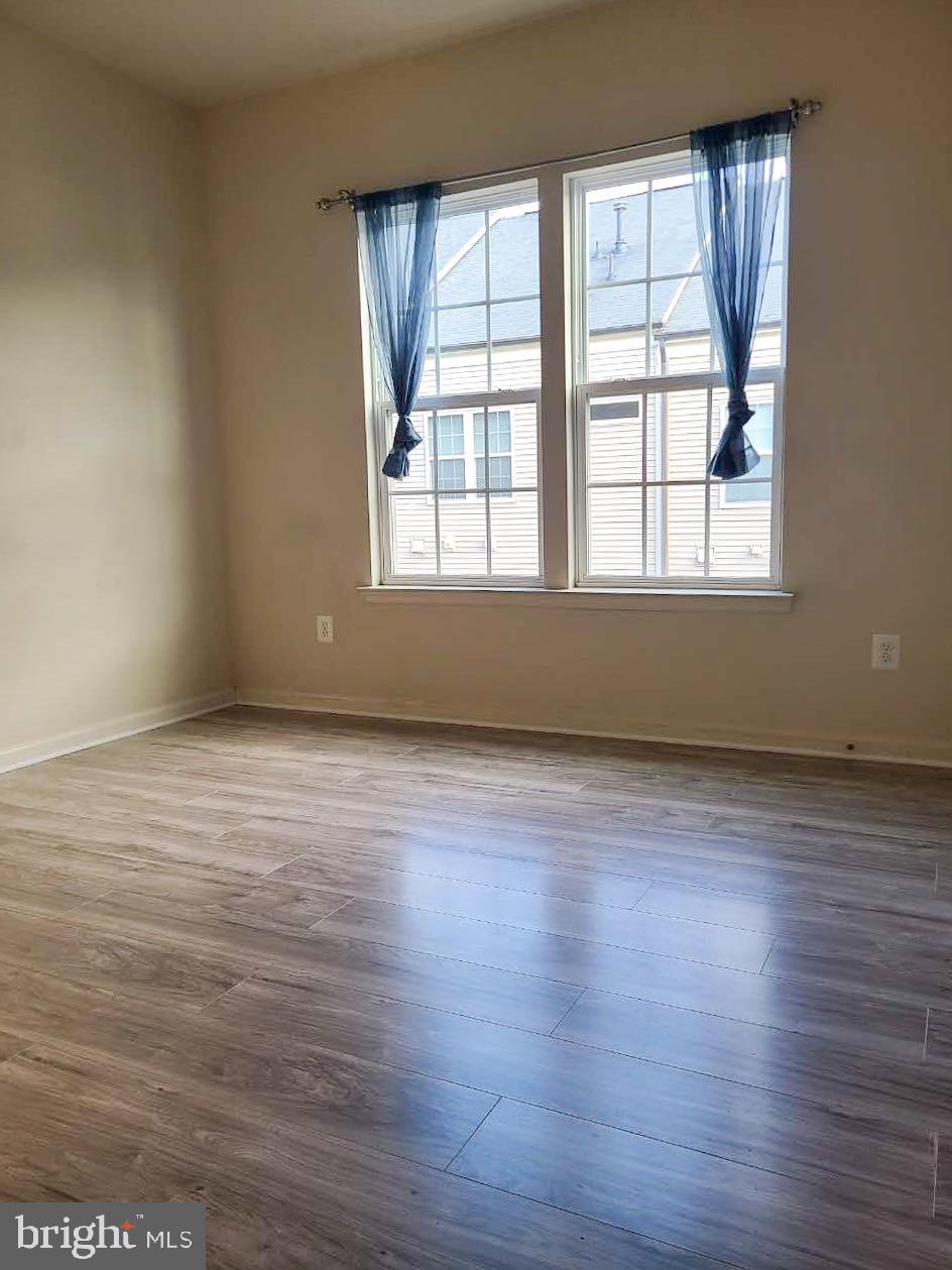 GALLERY PARK - Residential Lease