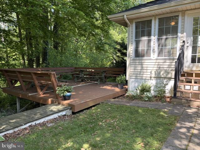130 HEDGEWICK DRIVE