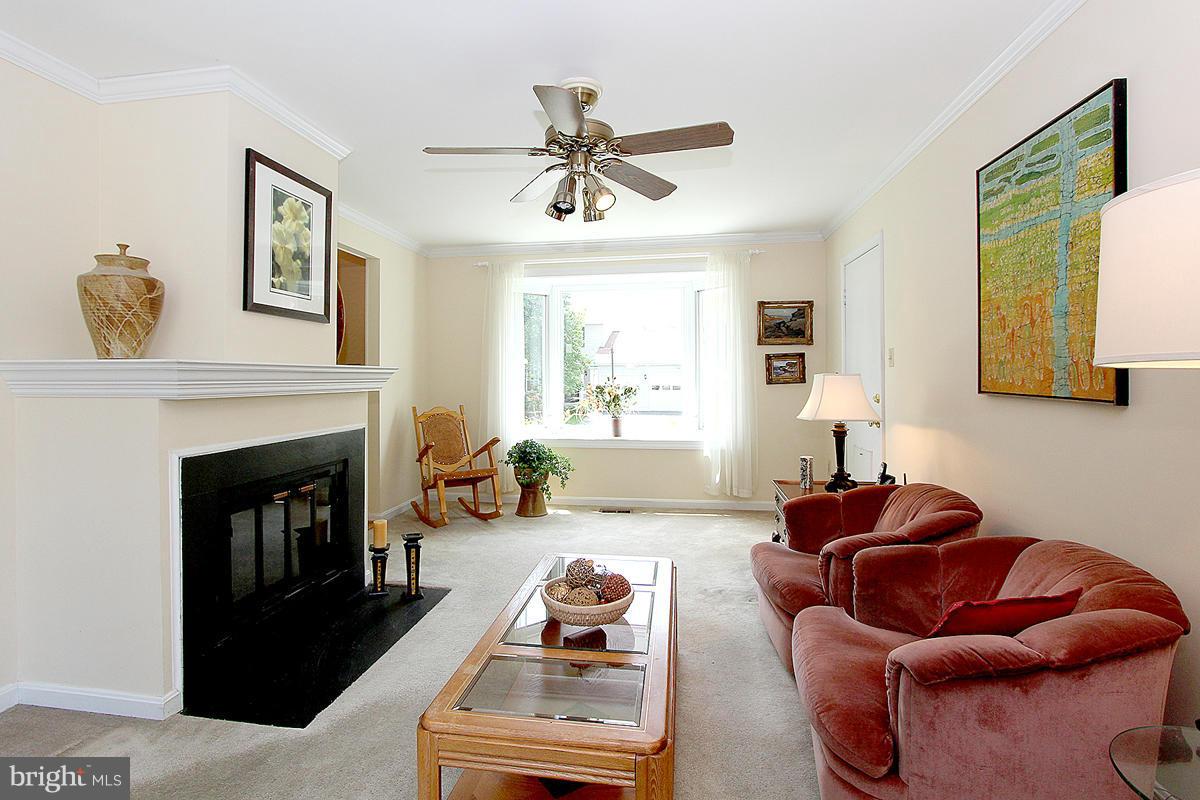 HUNTERS WOODS - Residential