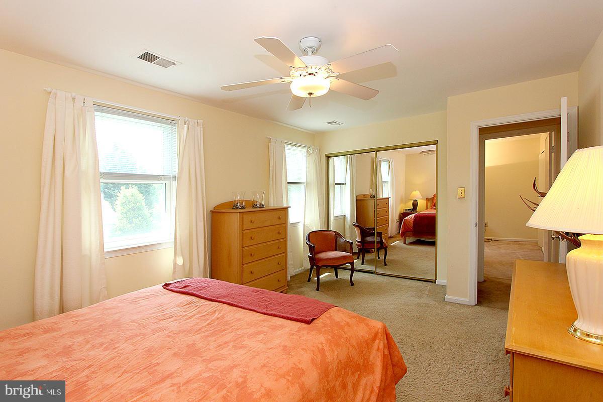 HUNTERS WOODS - Residential