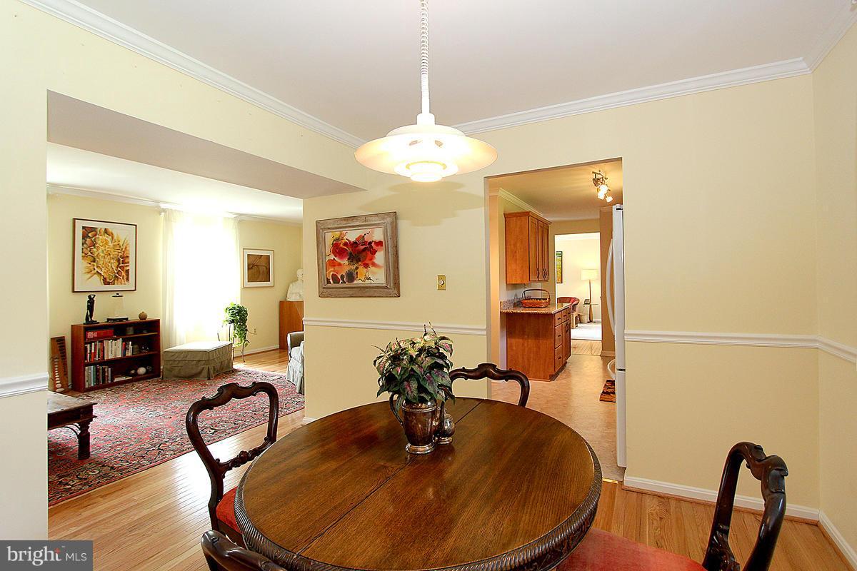 HUNTERS WOODS - Residential