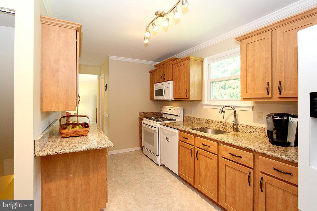 HUNTERS WOODS - Residential