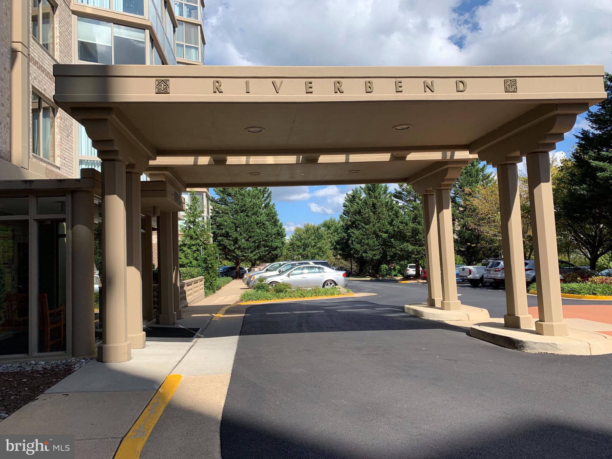 LANSDOWNE WOODS LEISURE WORLD - Residential