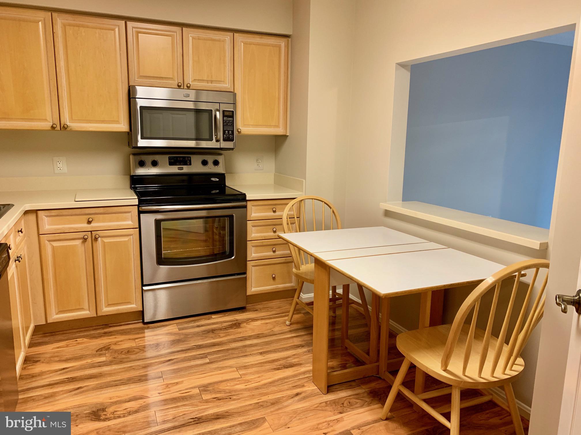 LANSDOWNE WOODS LEISURE WORLD - Residential