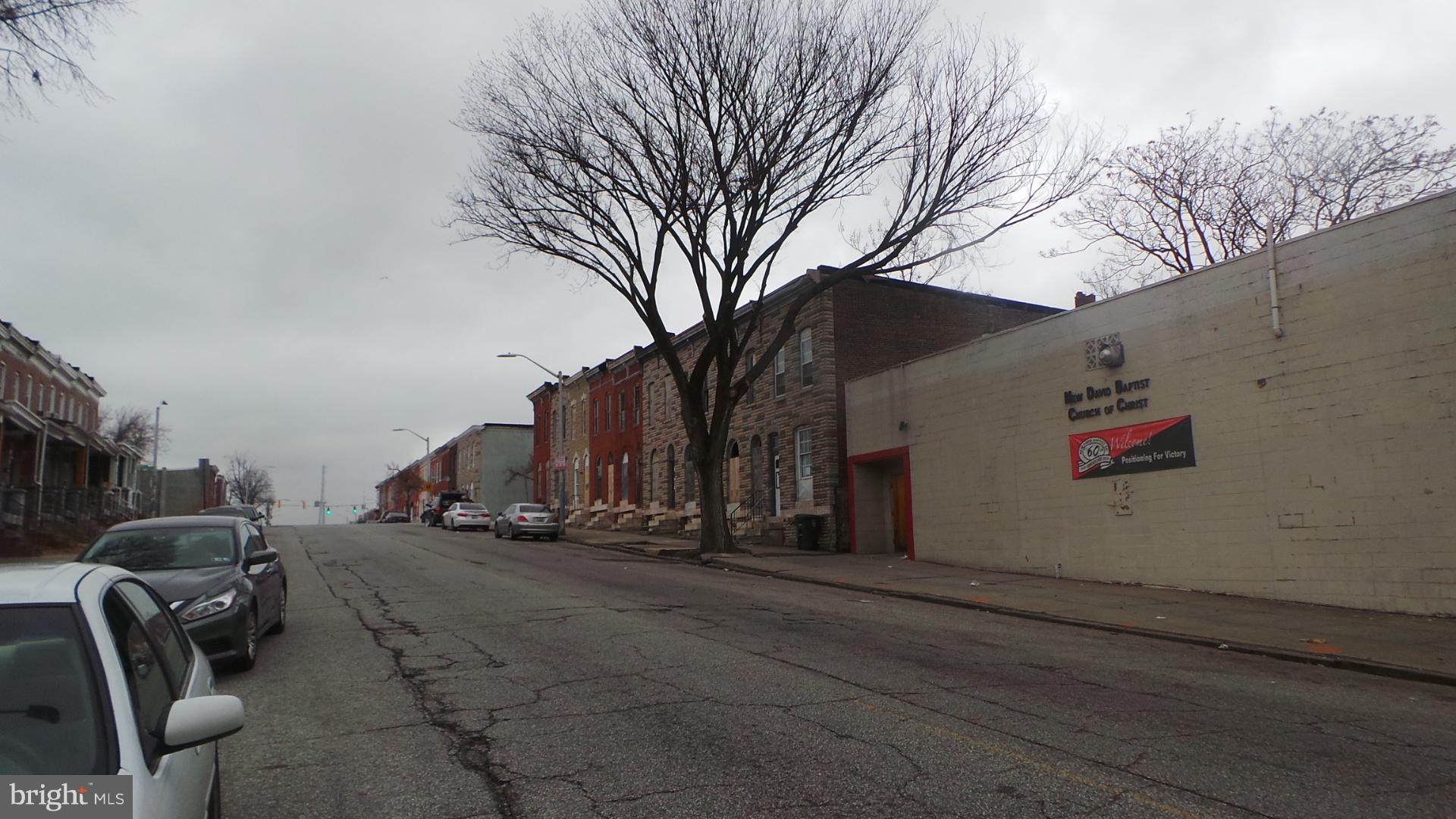 BROADWAY EAST - Residential