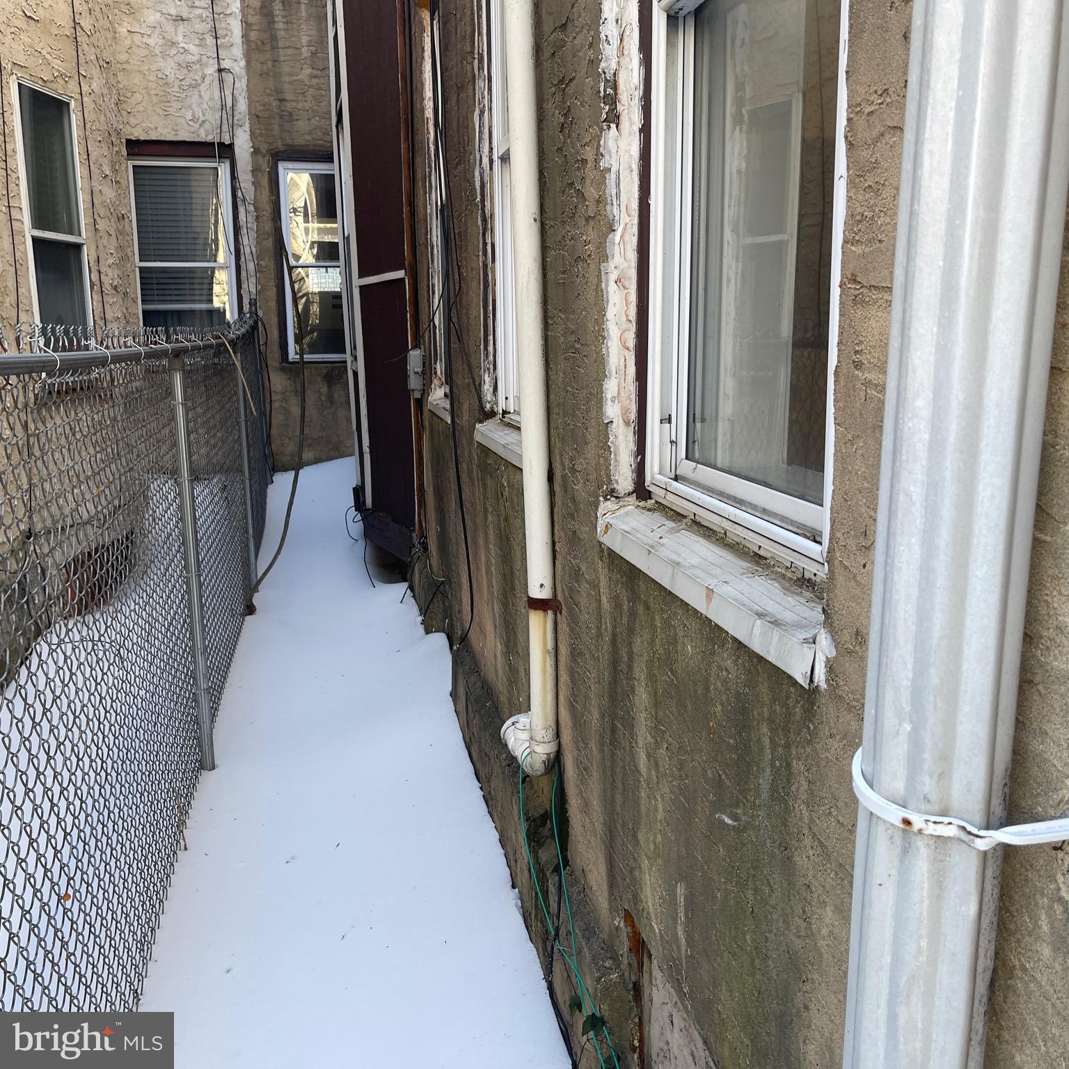 COBBS CREEK - Residential