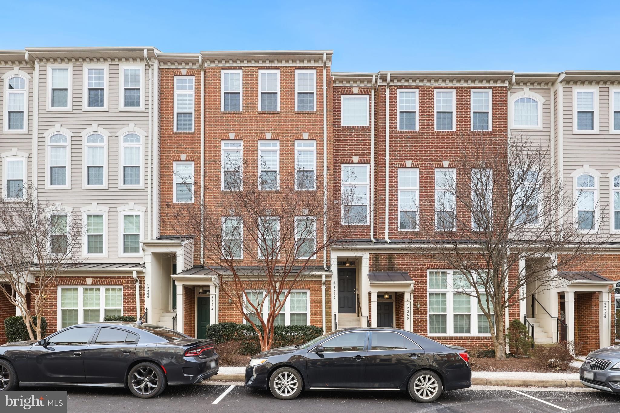 AMBER SPRING CONDOMINIUMS - Residential