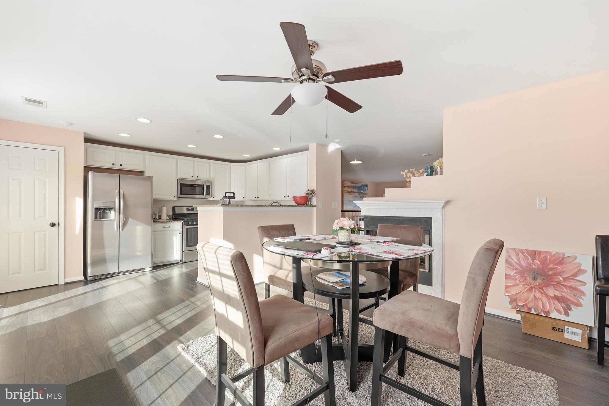 AMBER SPRING CONDOMINIUMS - Residential