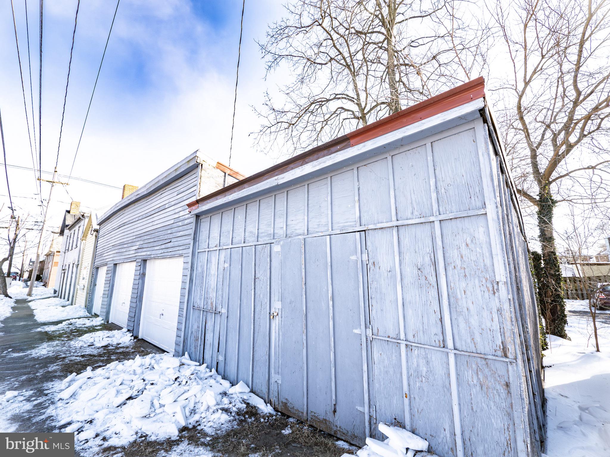 WINCHESTER HISTORIC DISTRICT - Commercial Sale