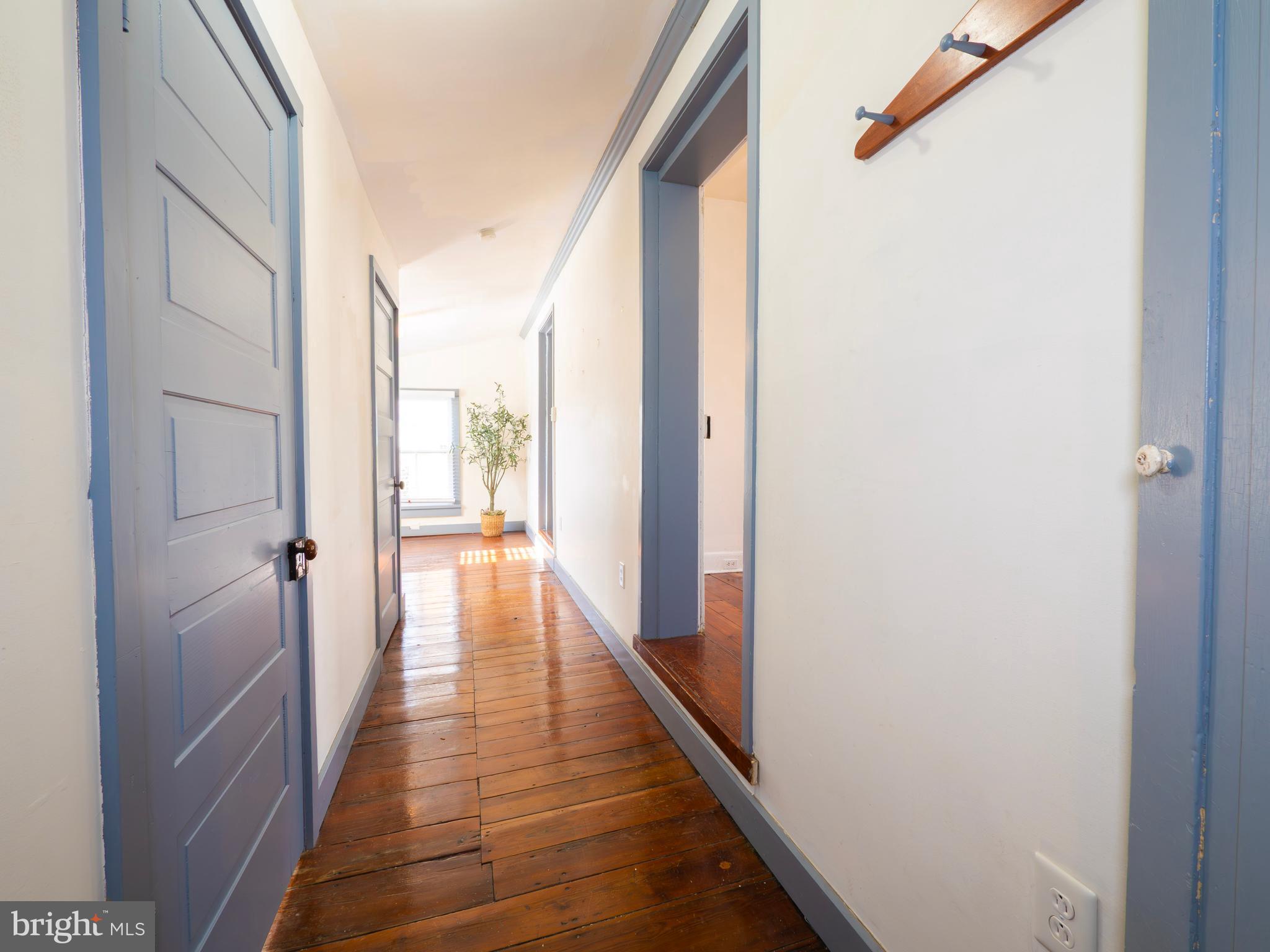 WINCHESTER HISTORIC DISTRICT - Commercial Sale