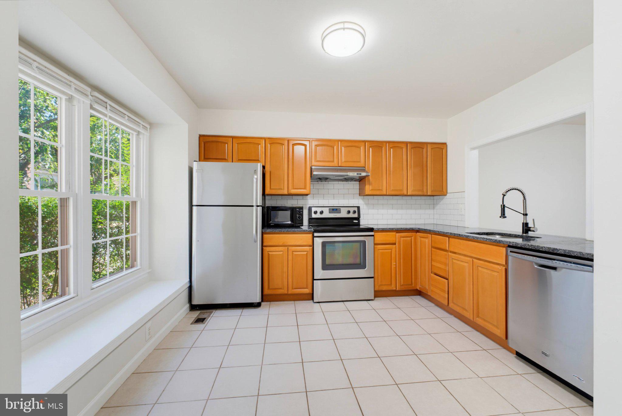 5612 RAPID RUN COURT