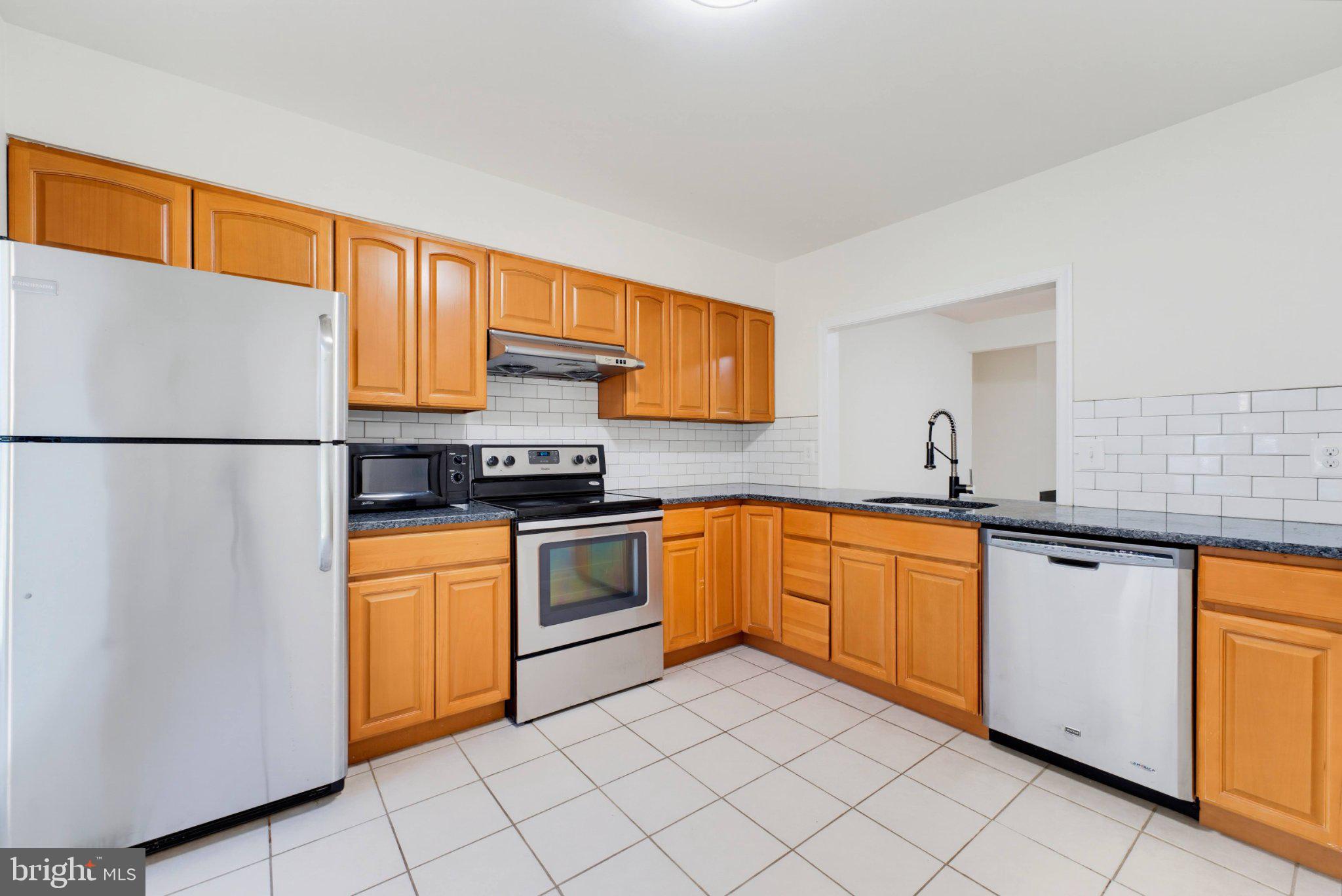 5612 RAPID RUN COURT