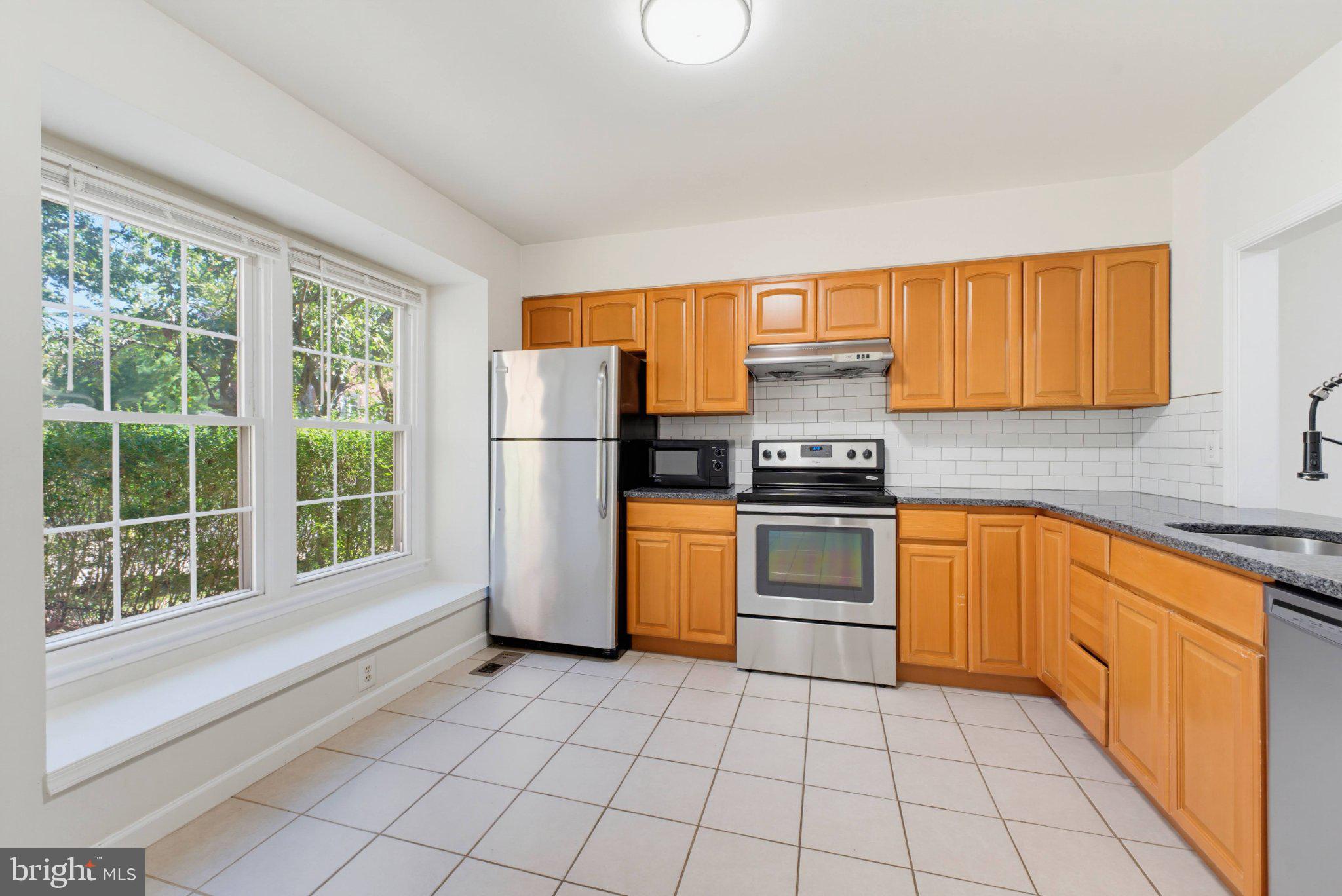 5612 RAPID RUN COURT