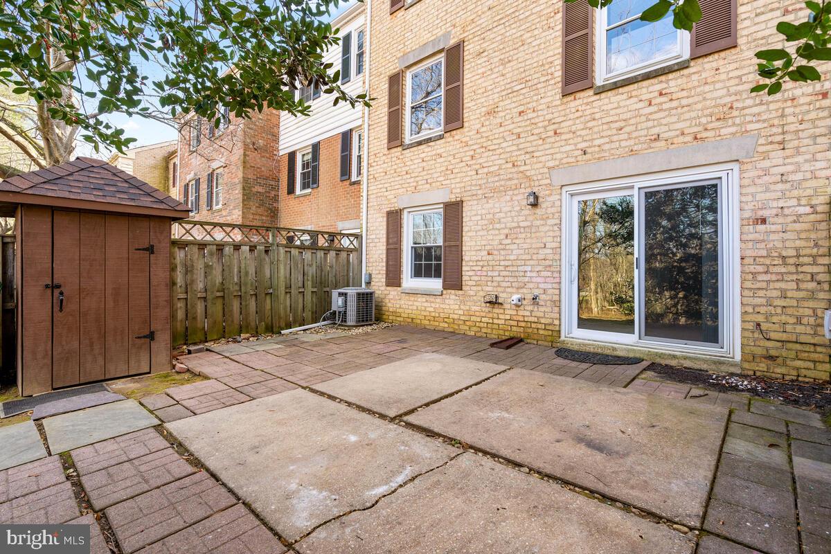 57 MIDLINE COURT