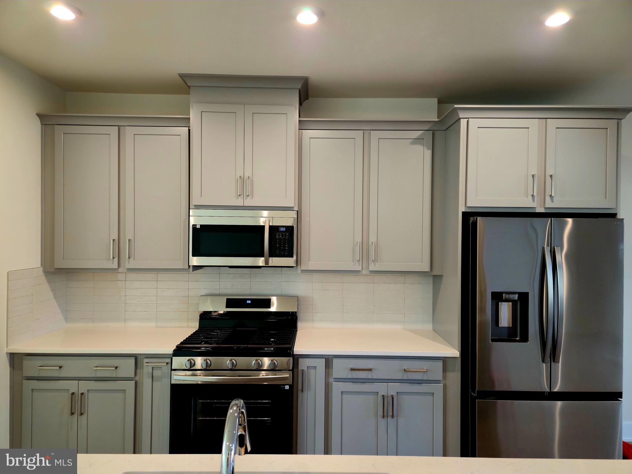 SNOWDEN BRIDGE - Residential Lease