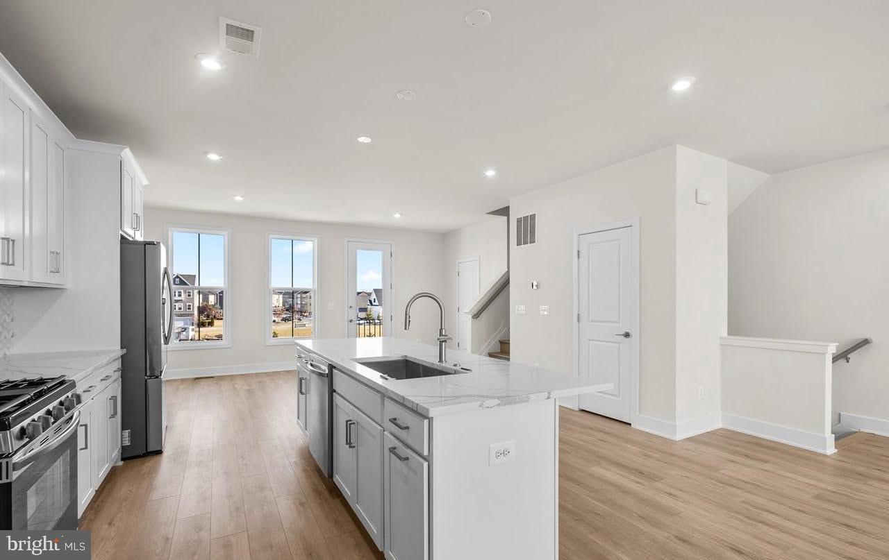 SNOWDEN BRIDGE - Residential Lease