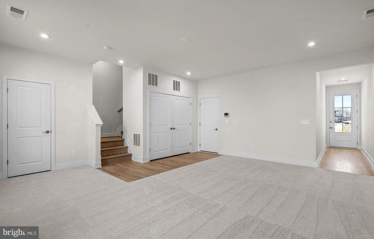 SNOWDEN BRIDGE - Residential Lease