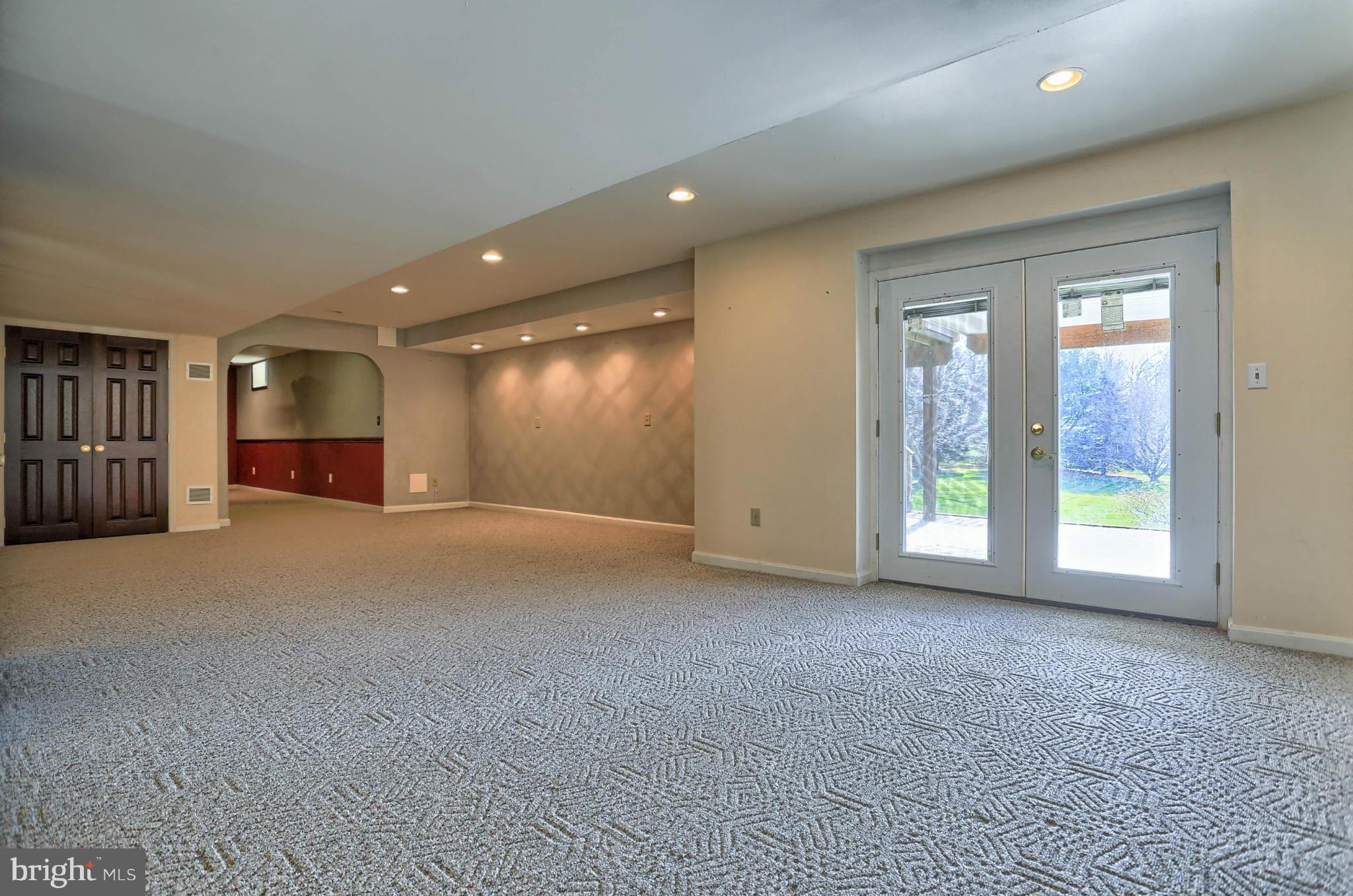 PRIESTFORD ESTATES - Residential