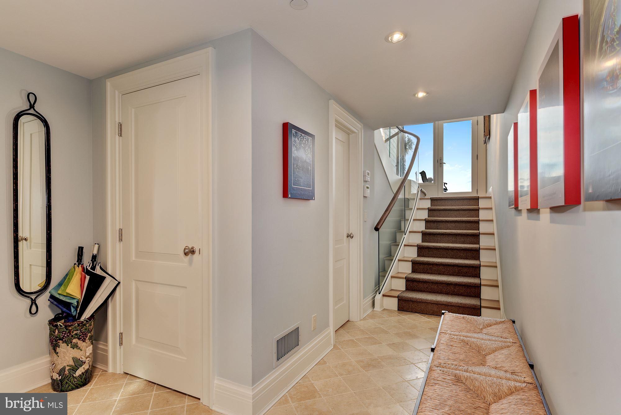 EASTPORT - Residential