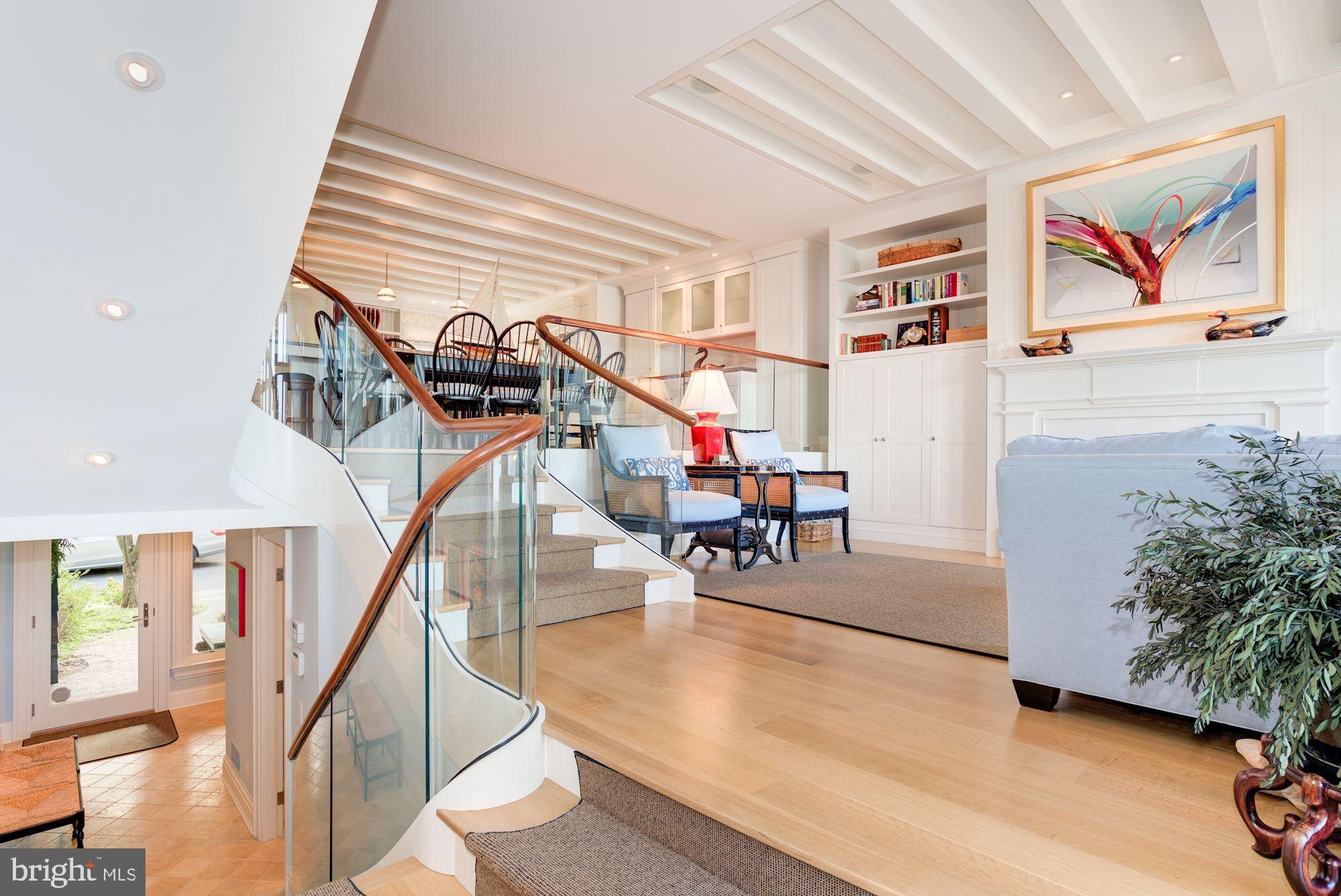 EASTPORT - Residential