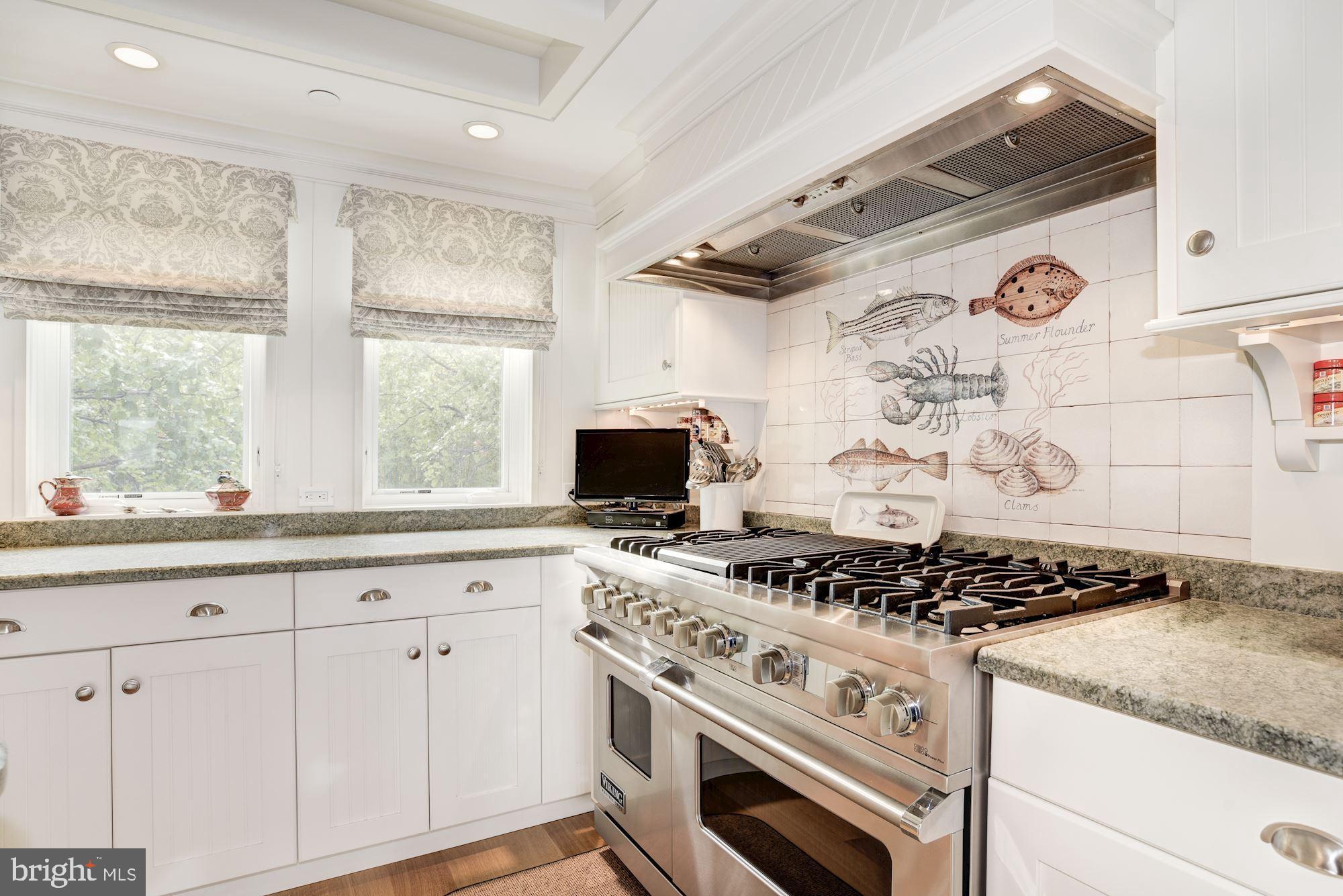 EASTPORT - Residential