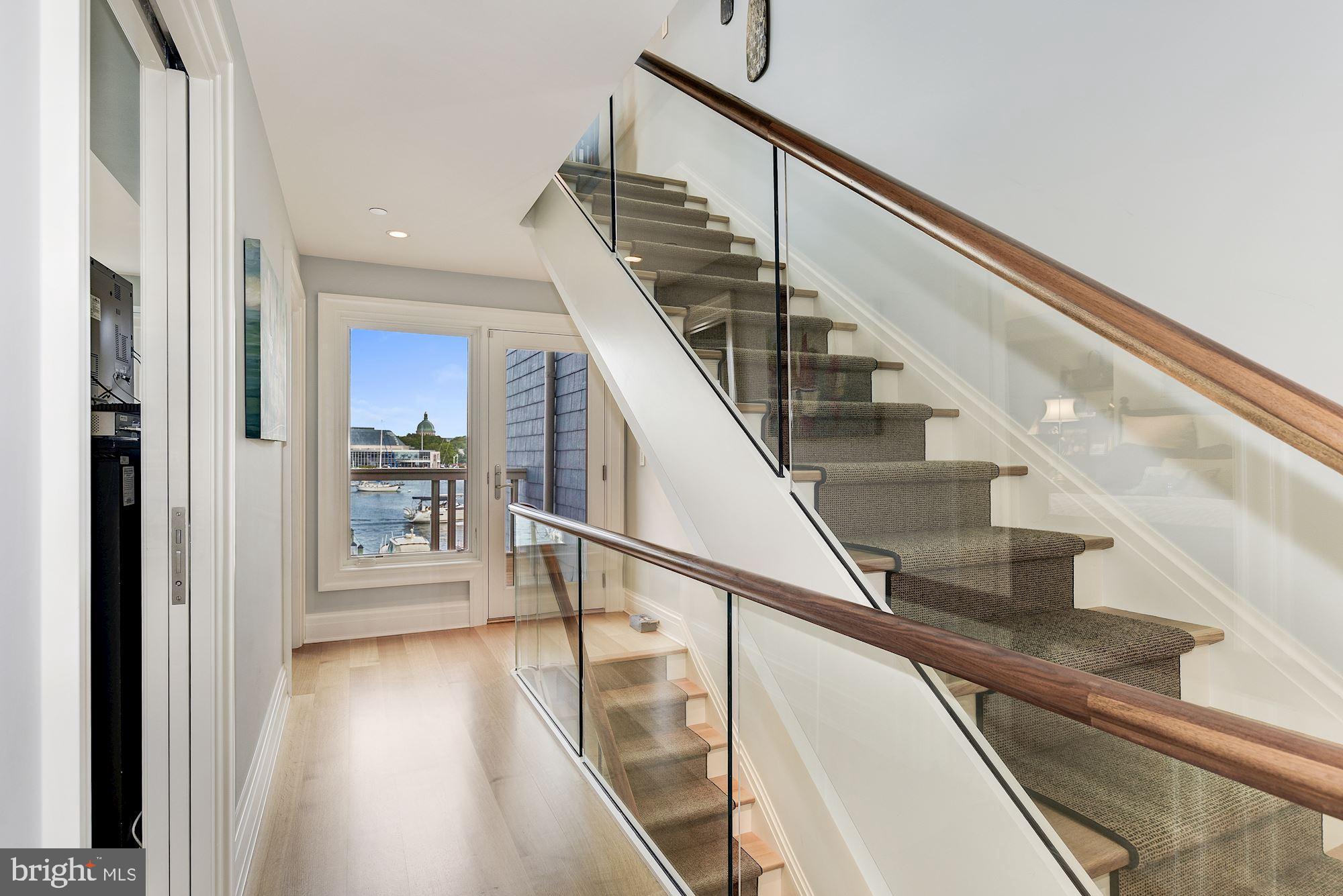 EASTPORT - Residential