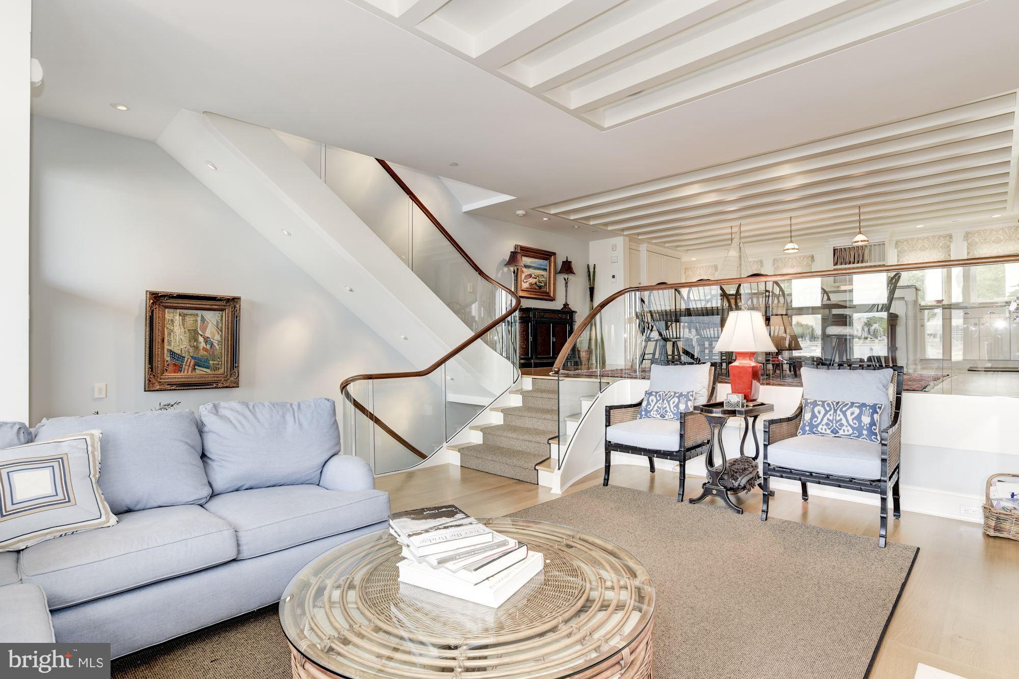 EASTPORT - Residential