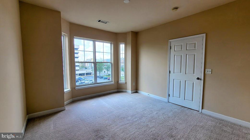 FITZ AT ROCKVILLE TOWN C - Residential