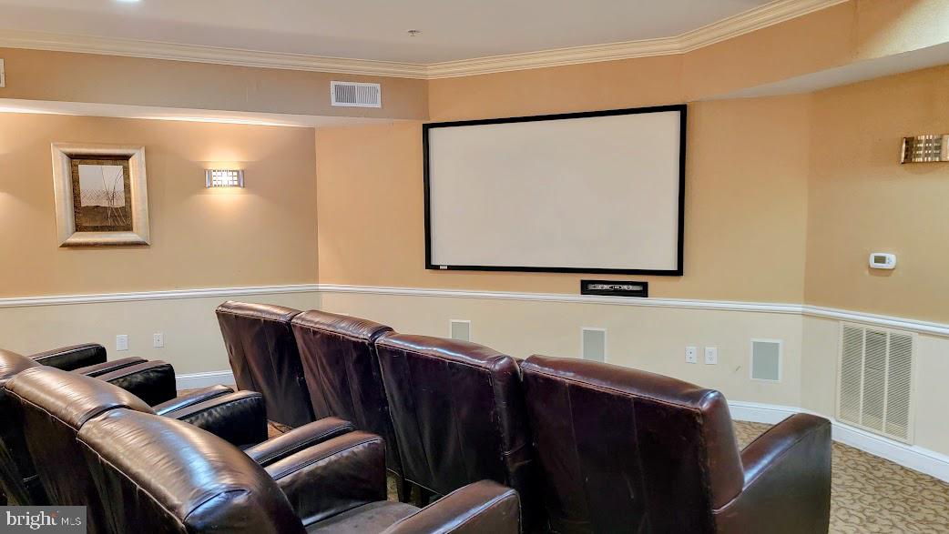 FITZ AT ROCKVILLE TOWN C - Residential