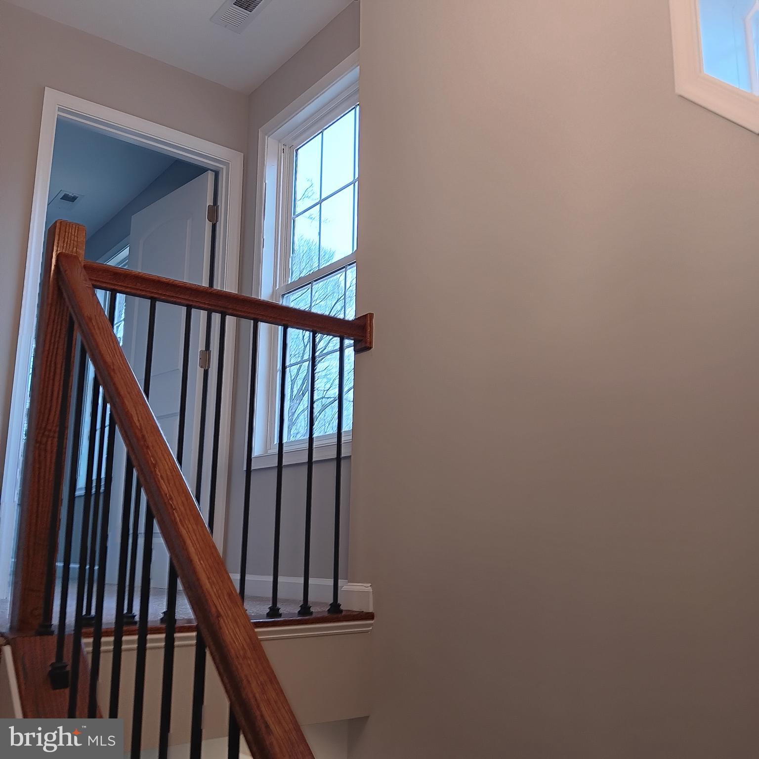 SHEN SHORES - Residential