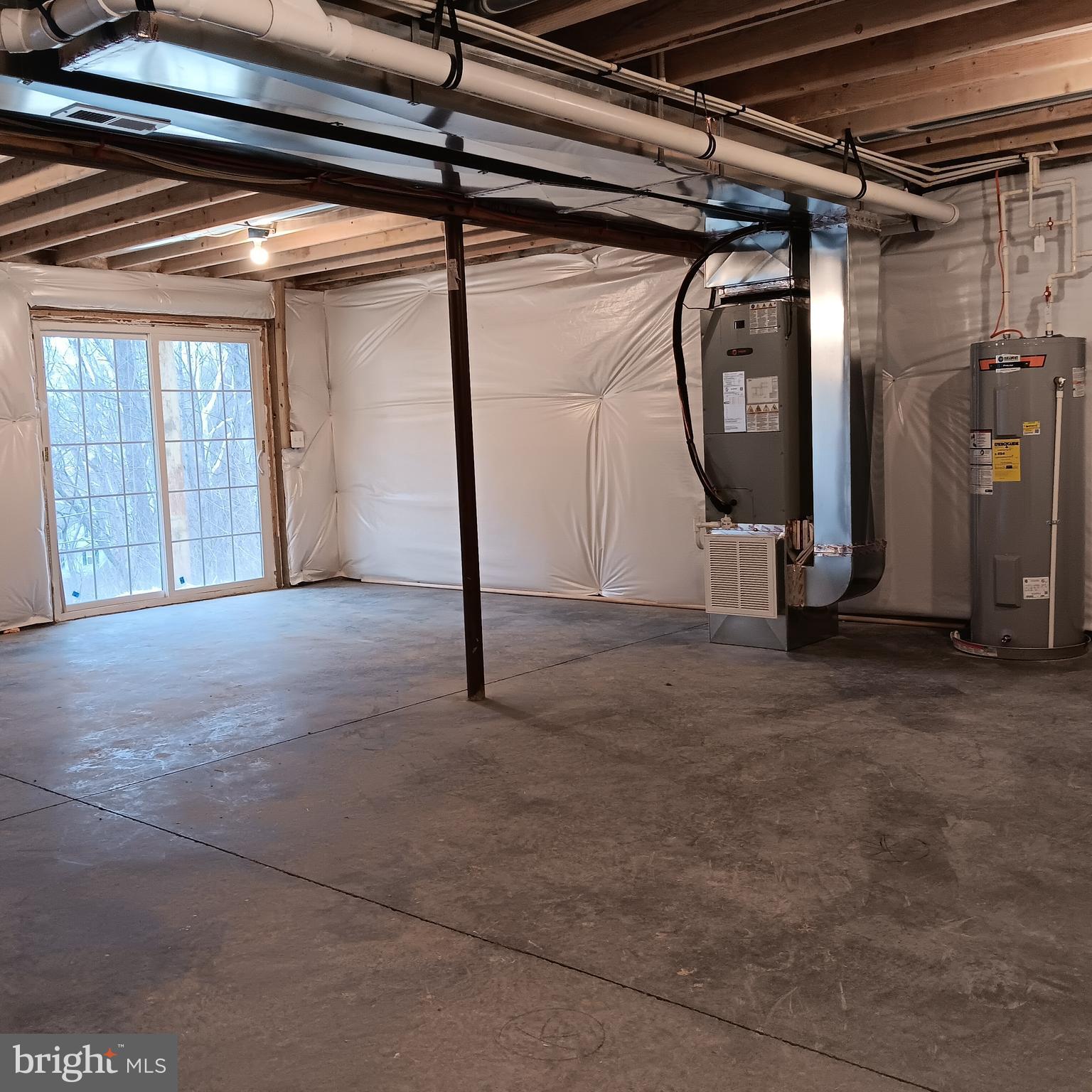 SHEN SHORES - Residential