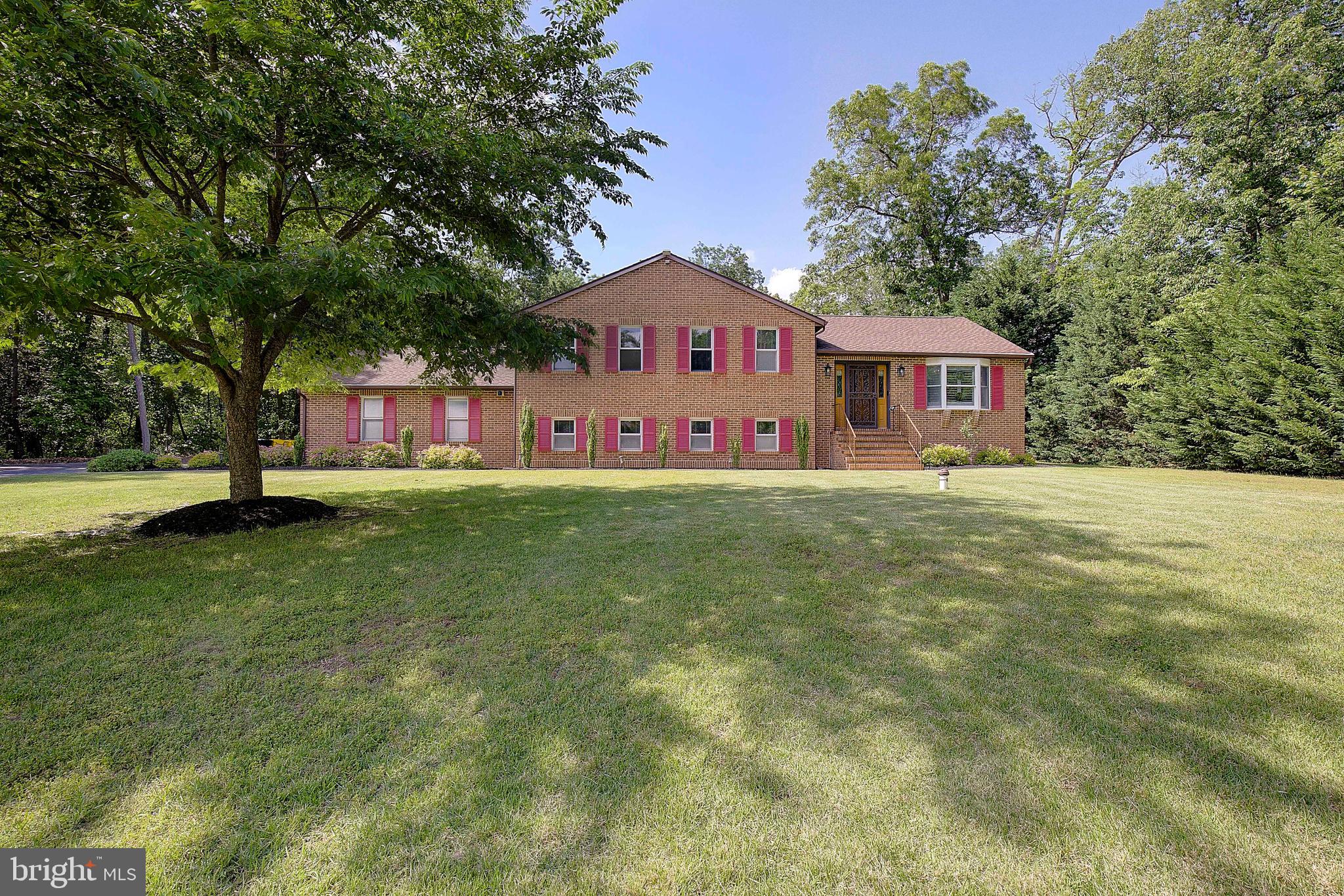 1398 HURLOCK LANE