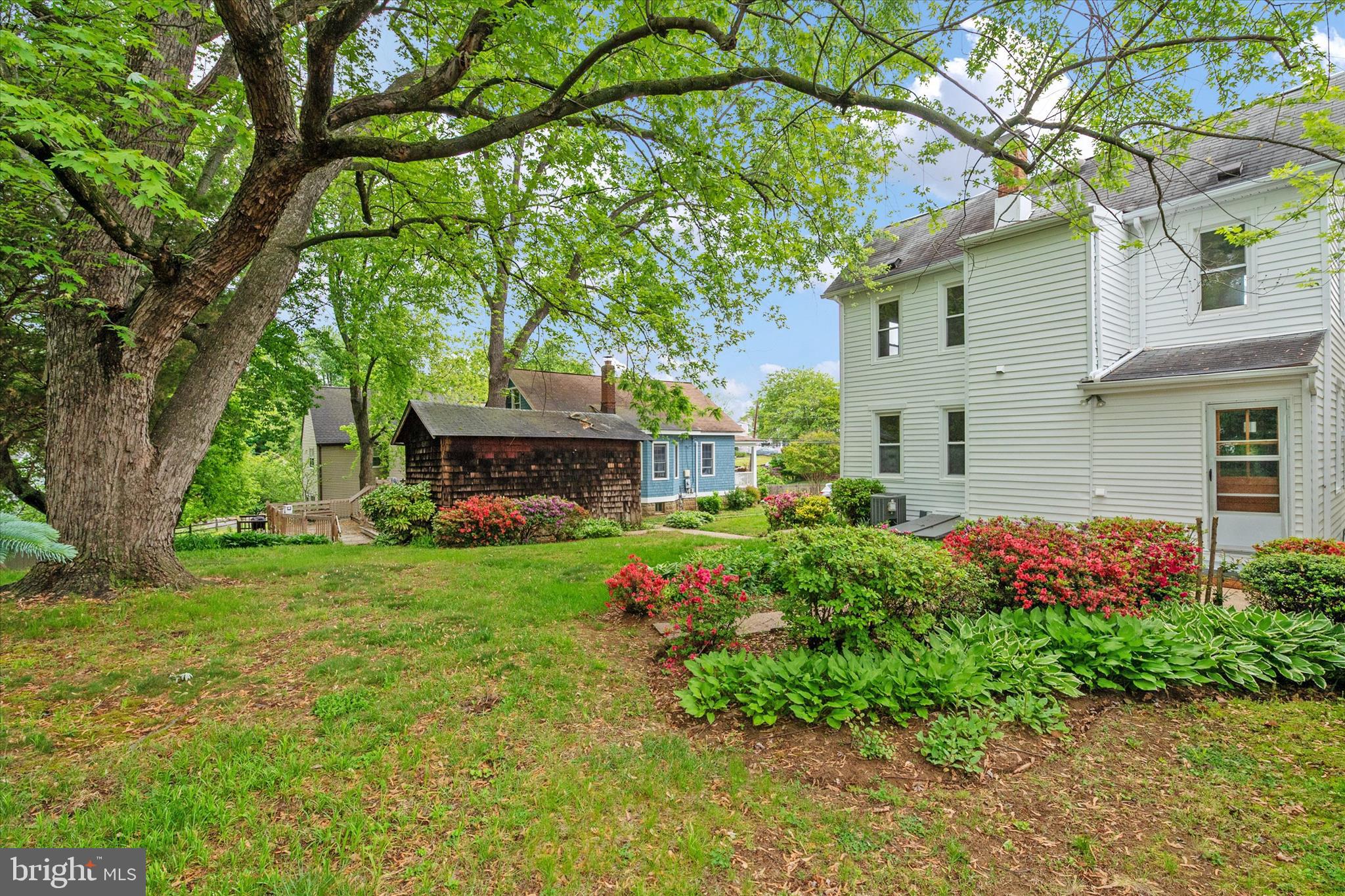 HOMEWOOD - Residential