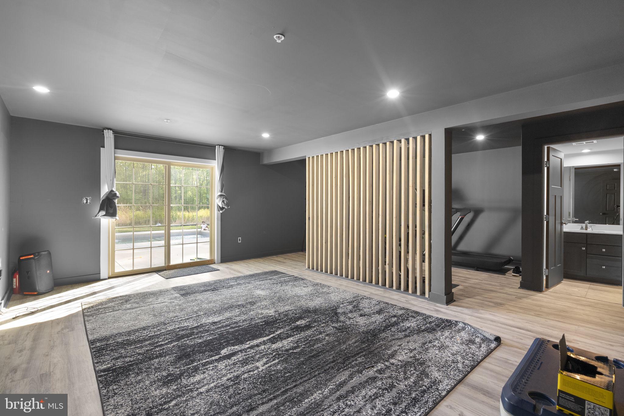 CANTER CREEK - Residential