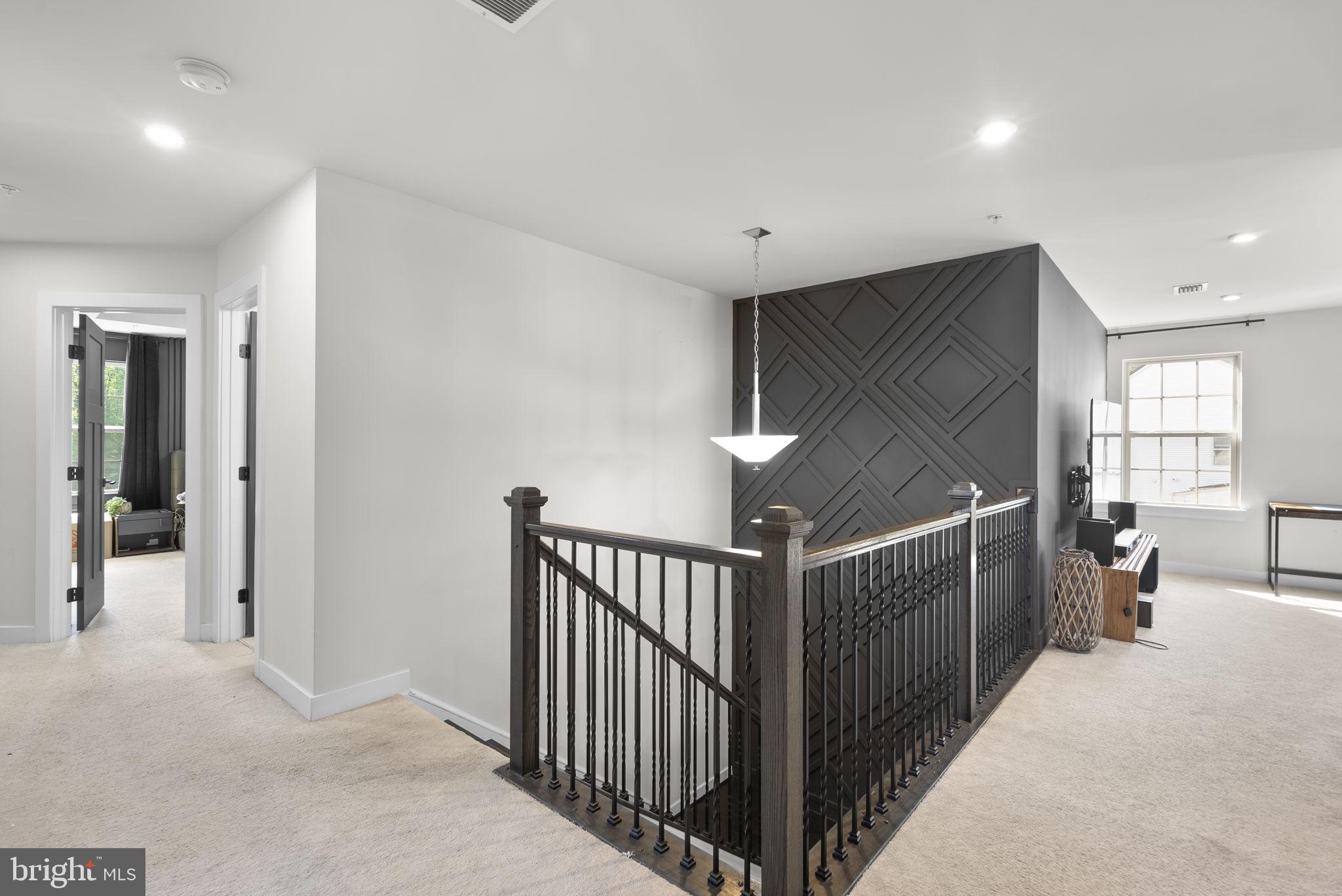 CANTER CREEK - Residential