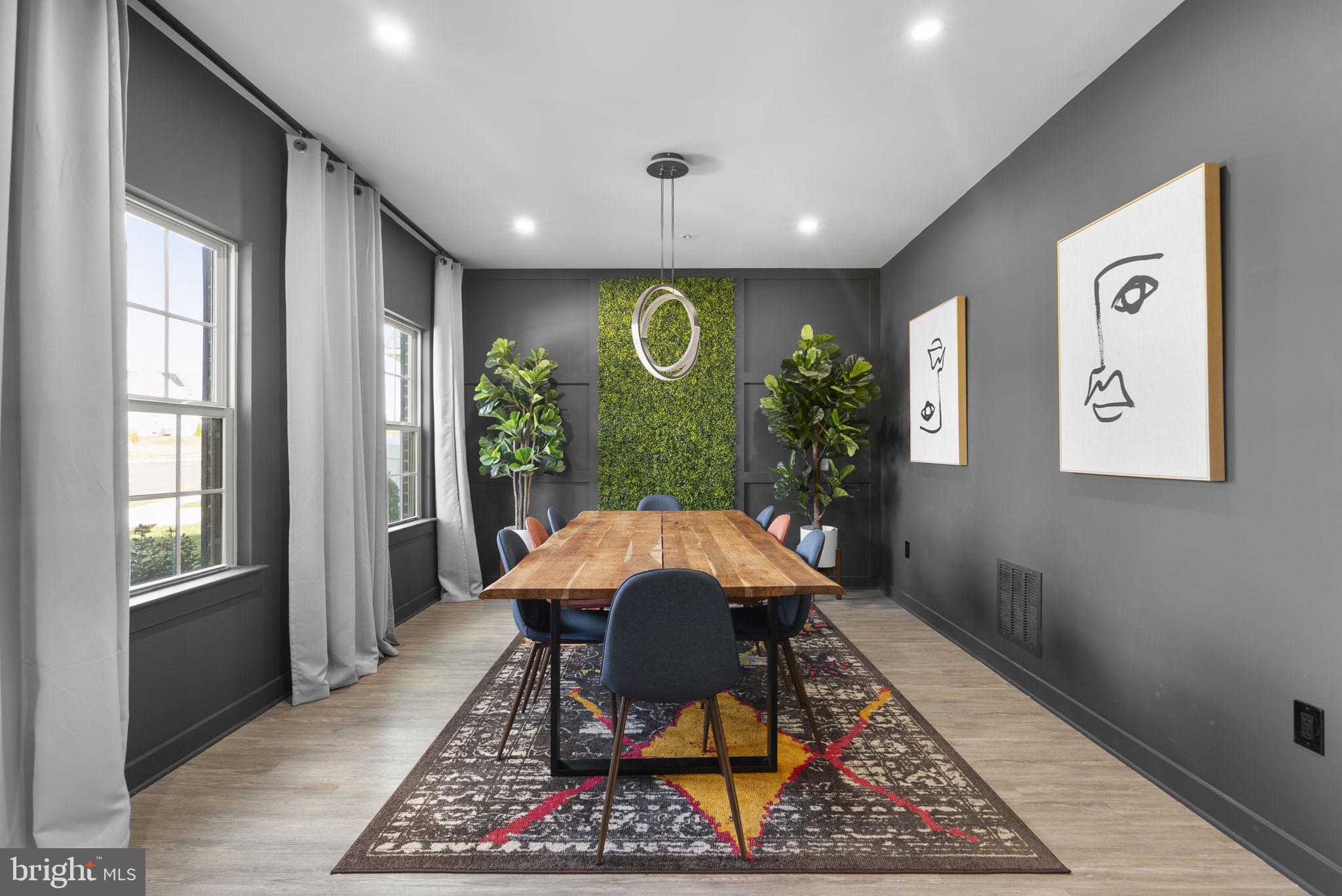CANTER CREEK - Residential