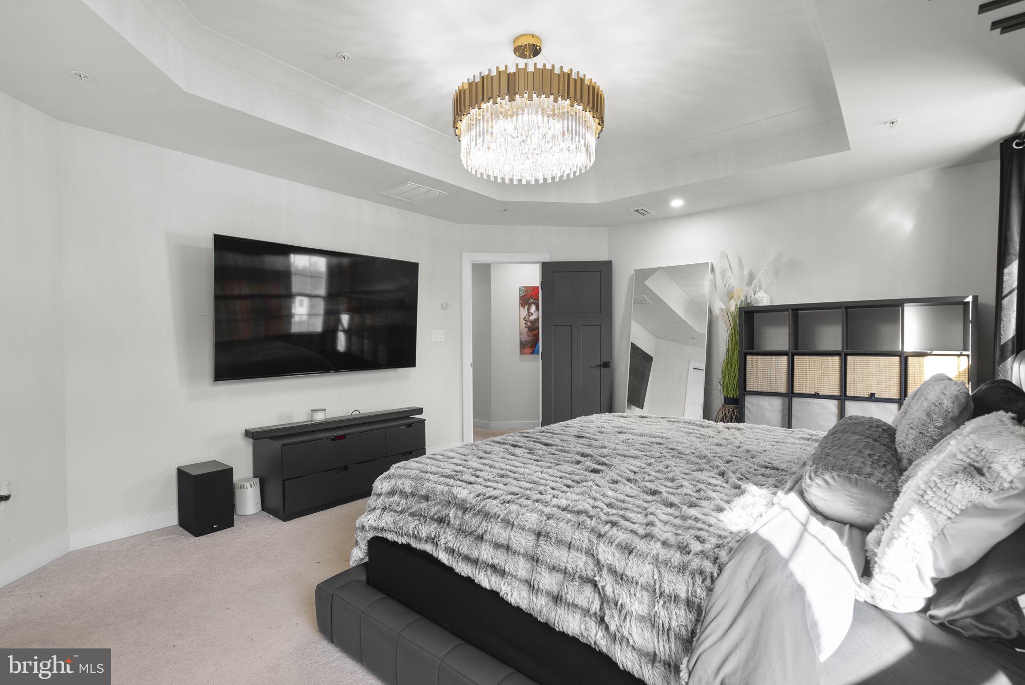 CANTER CREEK - Residential