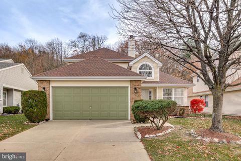 132 PEPPERGRASS DRIVE S MOUNT LAUREL NJ 08054