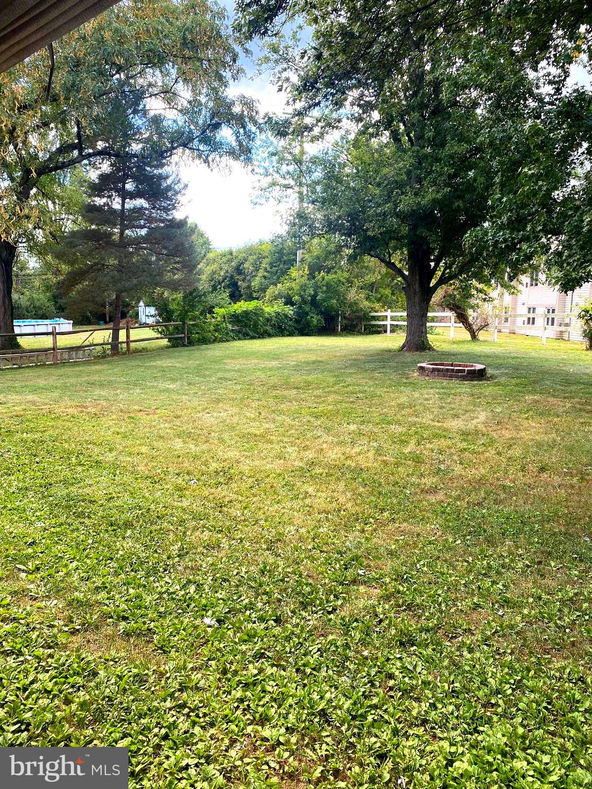 AMITY GARDENS - Residential