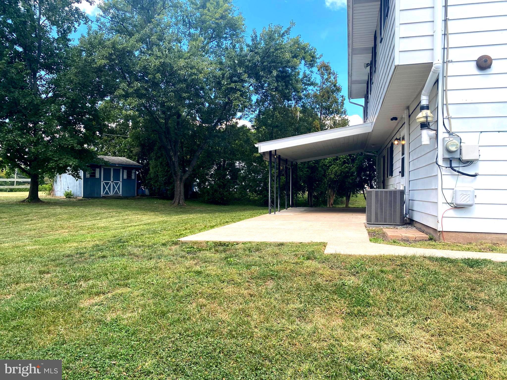 AMITY GARDENS - Residential