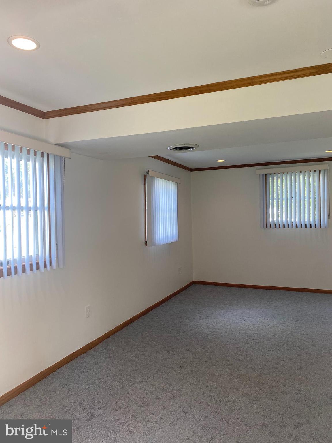 AMITY GARDENS - Residential