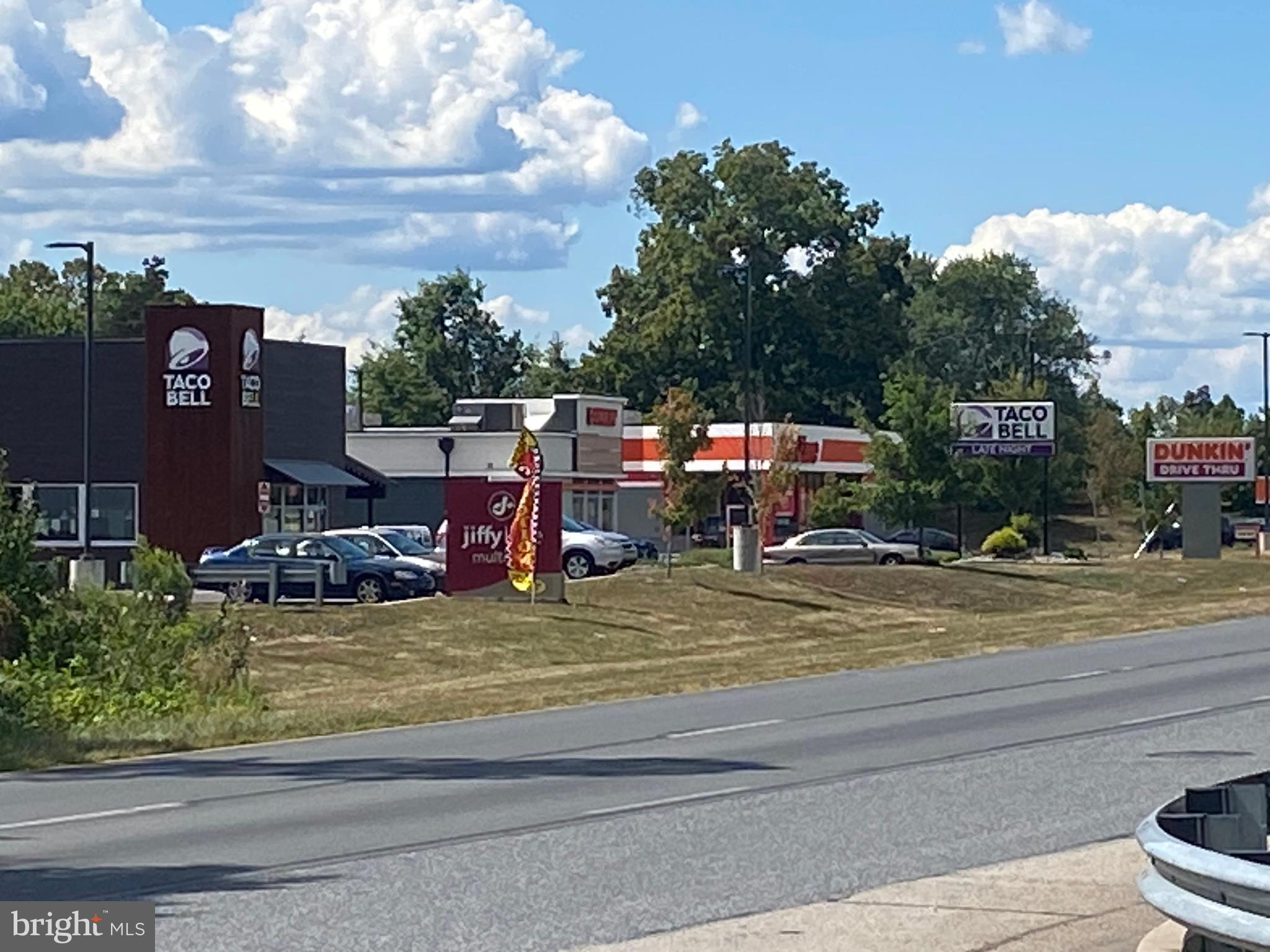 AMITY GARDENS - Residential