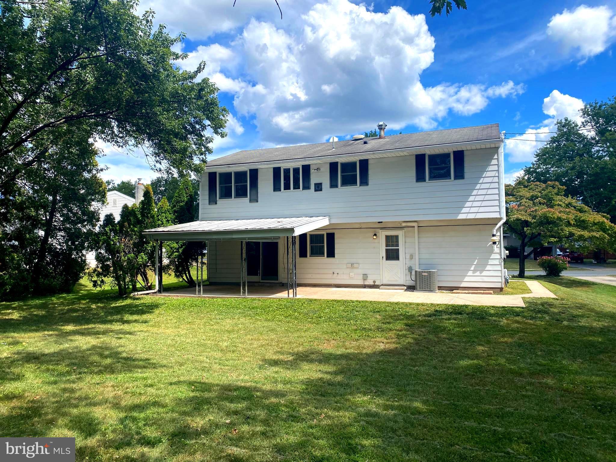 AMITY GARDENS - Residential